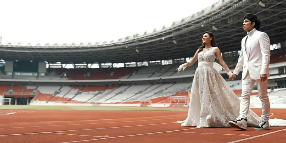 Stadion GBK Jadi Saksi Cinta Atta Halilintar dan Aurel