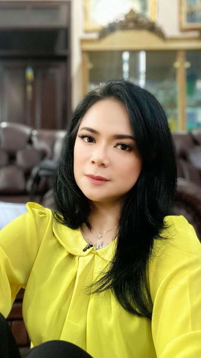 Ditinggal Nikah Mantan Suami, 5 Artis Ini Pilih Menjanda