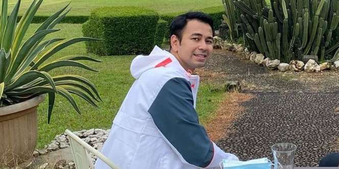 Sultan mah Bebas, Potret Raffi Ahmad Bikin Lapangan Golf