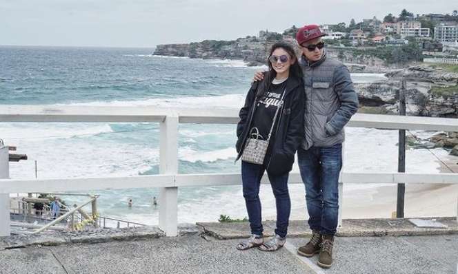 Potret Romantis Thalita Latief dan Dennis, Kini Bakal Cerai