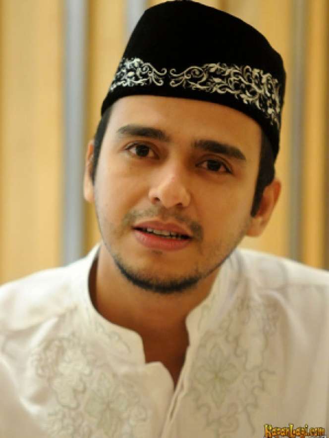 5 Aktor Langganan Peran Ustaz di Sinetron