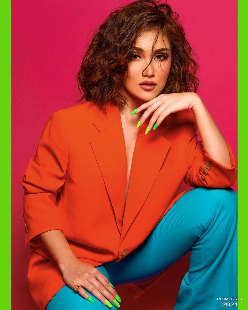 Potret Terbaru Ayu Ting Ting, Gayanya Lebih Berani!