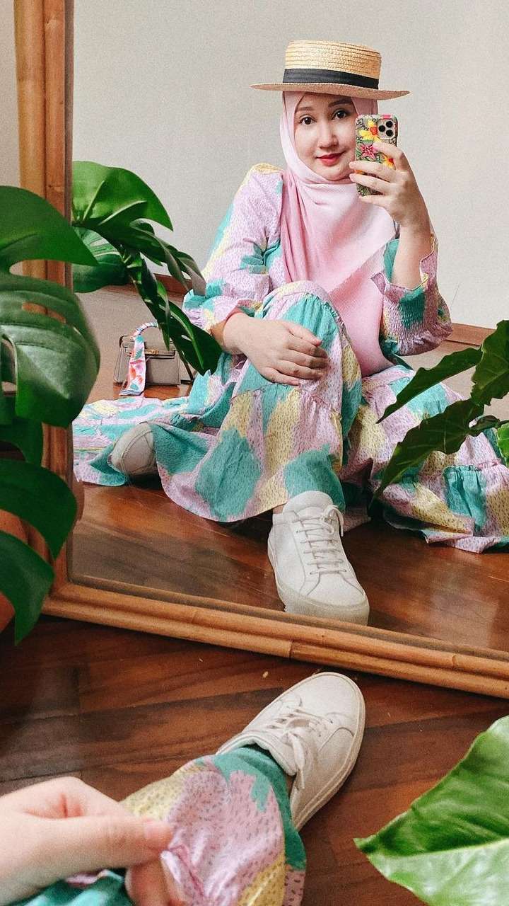 5 Gaya Fashion Hijab Ramadan ala Dian Pelangi 
