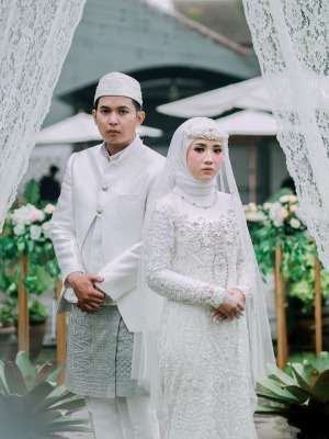 Momen Nissa Sabyan Muncul di Pernikahan Kakak