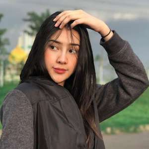 Minim Makeup, Anya Geraldine Malah Bikin Keringetan
