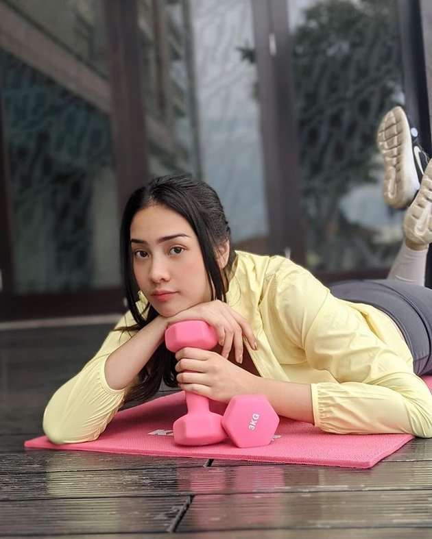 Minim Makeup, Anya Geraldine Malah Bikin Keringetan