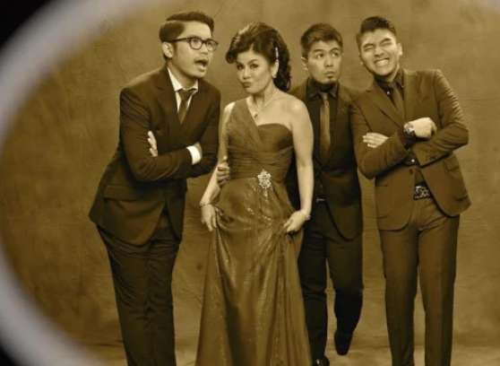 7 Foto Lawas Istri Hotma Sitompul, Masa Mudanya Cantik Banget