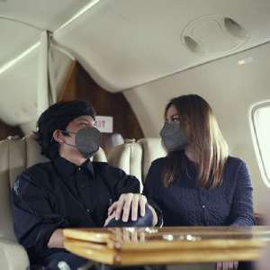 Naik Jet Pribadi, 5 Potret Romantis Atta-Aurel Bulan Madu