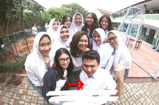 Foto 8 Selebgram Semasa Sekolah, Keanu Paling Bikin Syok!