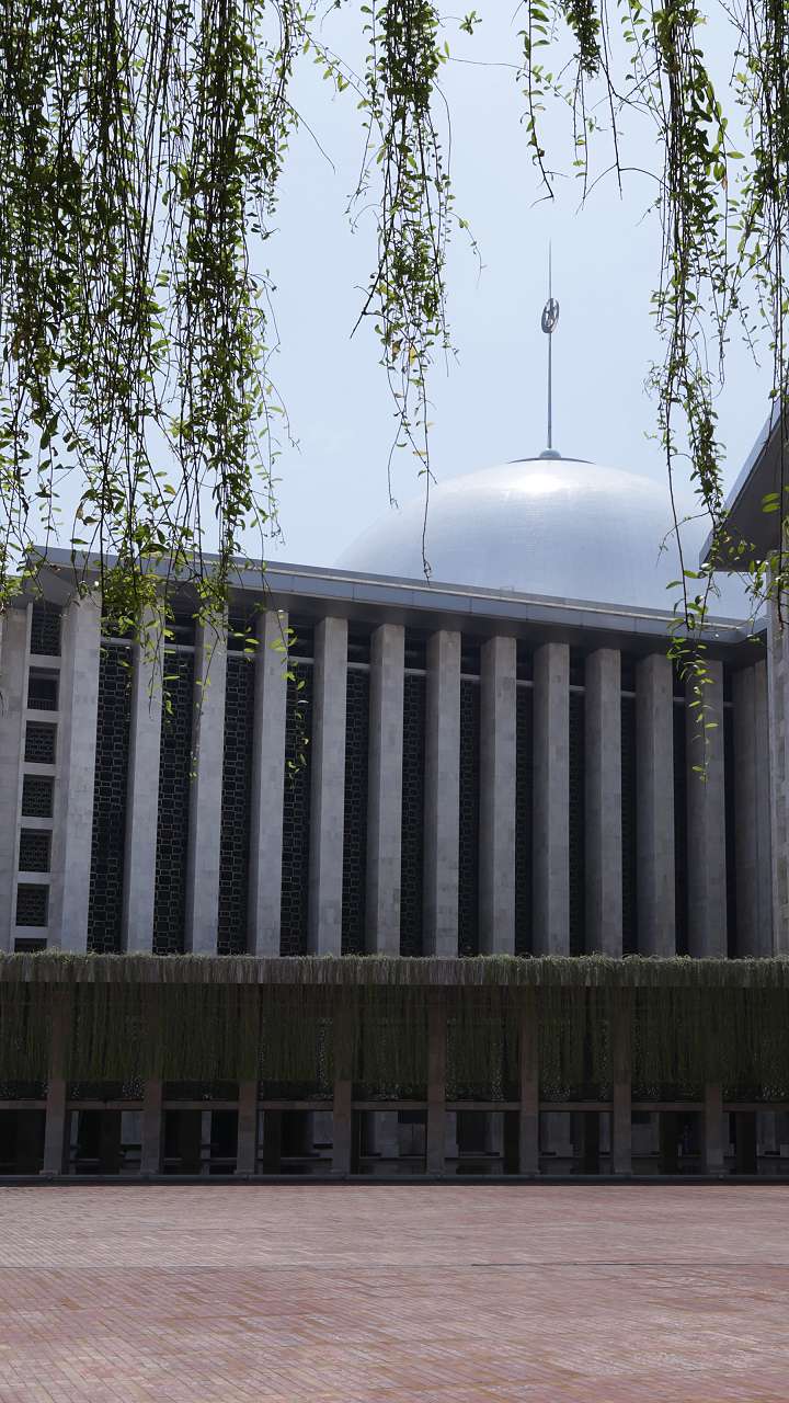 Megahnya Masjid Istiqlal Sambut Ramadan