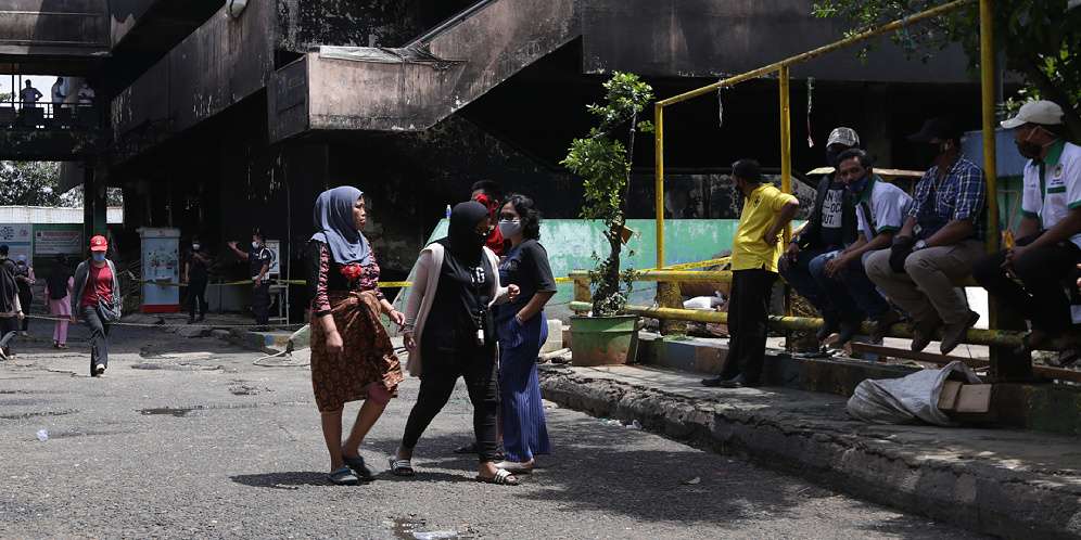 Hari Pertama Puasa, Pedagang di Pasar Minggu Dirundung Musibah