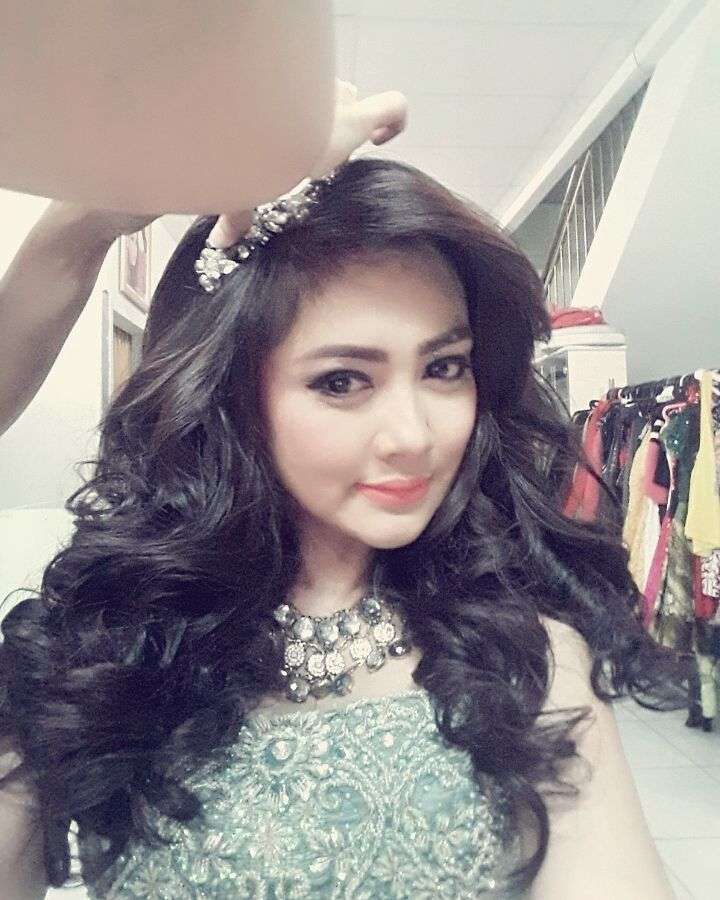 9 Potret Lawas Ika Kartika 'Bu Dosen’ di TOP, Bikin Terkejut!