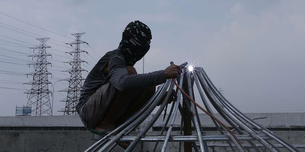 FOTO: Rezeki Ramadan Pengrajin Kubah Masjid 