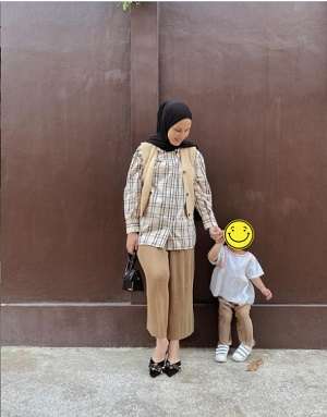 5 Outift ala Seleb Bagi Ibu Hamil, Bisa Jadi Inspirasi