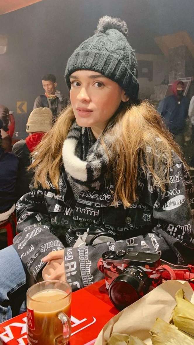 Potret 5 Artis Cantik Blasteran Jalani Ibadah Puasa