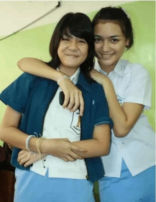 Potret Lawas 10 Seleb Saat SMA, Mulan Jameela Beda Banget!