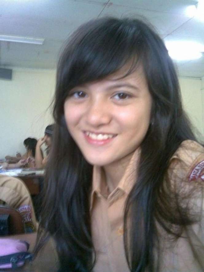 Potret Lawas 10 Seleb Saat SMA, Mulan Jameela Beda Banget!