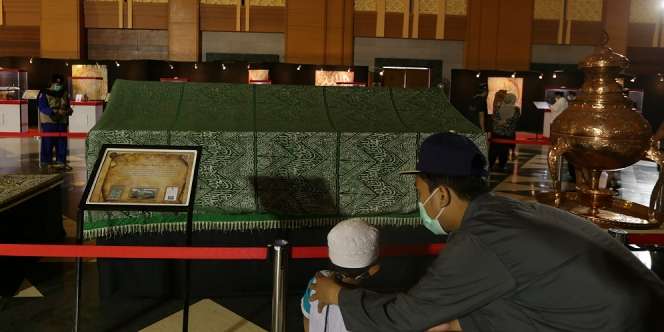 30 Artefak Muhammad SAW Dipamerkan di Jakarta Islamic Center