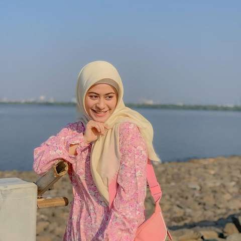 7 Potret Cantik Betari Ayu, Pemeran Zahro di PPT Jilid 14