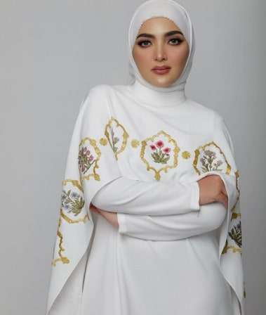 7 Pesona Ashanty Berbusana Muslim, Makin Cantik dengan Hijab