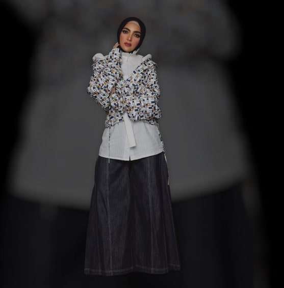 7 Pesona Ashanty Berbusana Muslim, Makin Cantik dengan Hijab