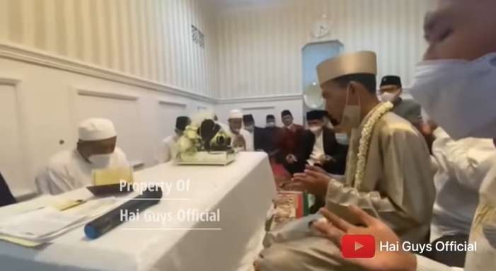 10 Potret Pernikahan Ustaz Abdul Somad dan Fatimah