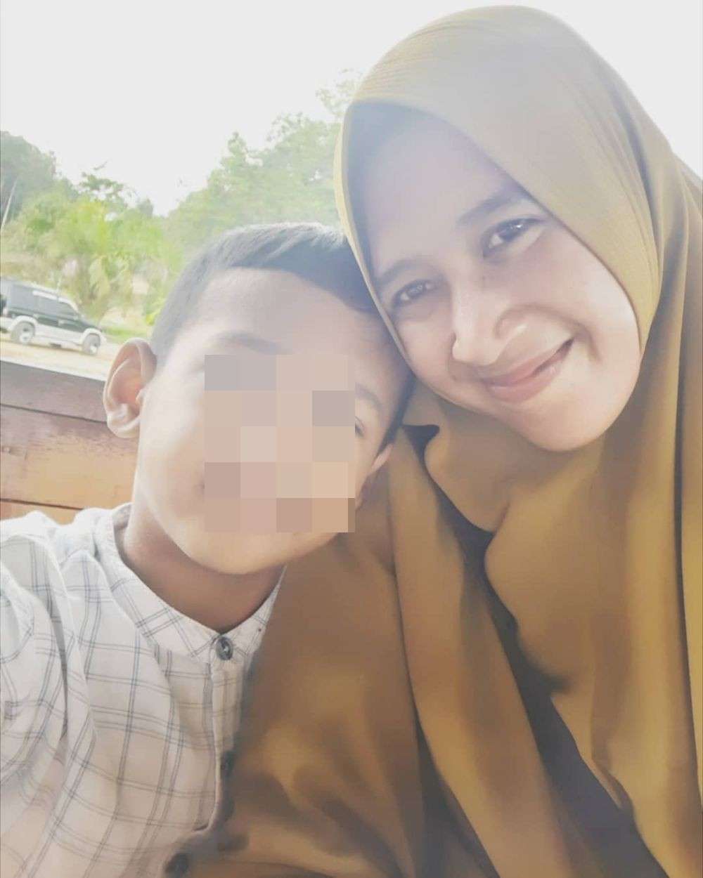 10 Potret Mellya Juniarti, Mantan Istri Ustaz Abdul Somad