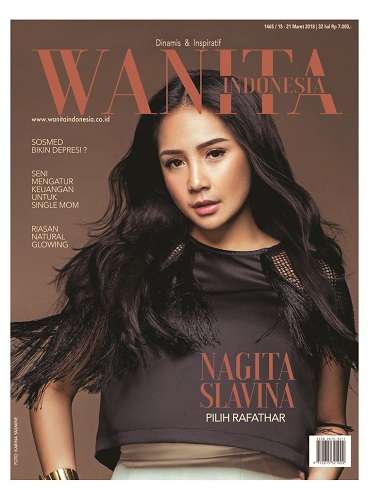 10 Potret Nagita Slavina Jadi Model Cover Majalah, Kian Cantik