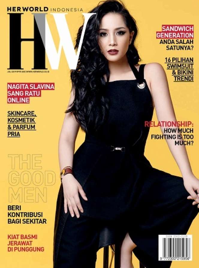 10 Potret Nagita Slavina Jadi Model Cover Majalah, Kian Cantik