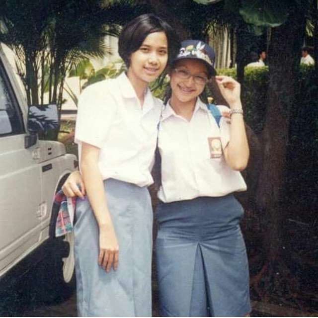 Foto Lawas 7 Juri Indonesian Idol Zaman Sekolah, Rossa Cantik!