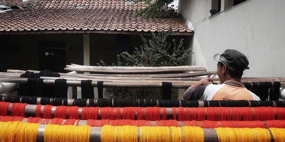 FOTO: Proses Panjang Pembuatan Kain Lurik