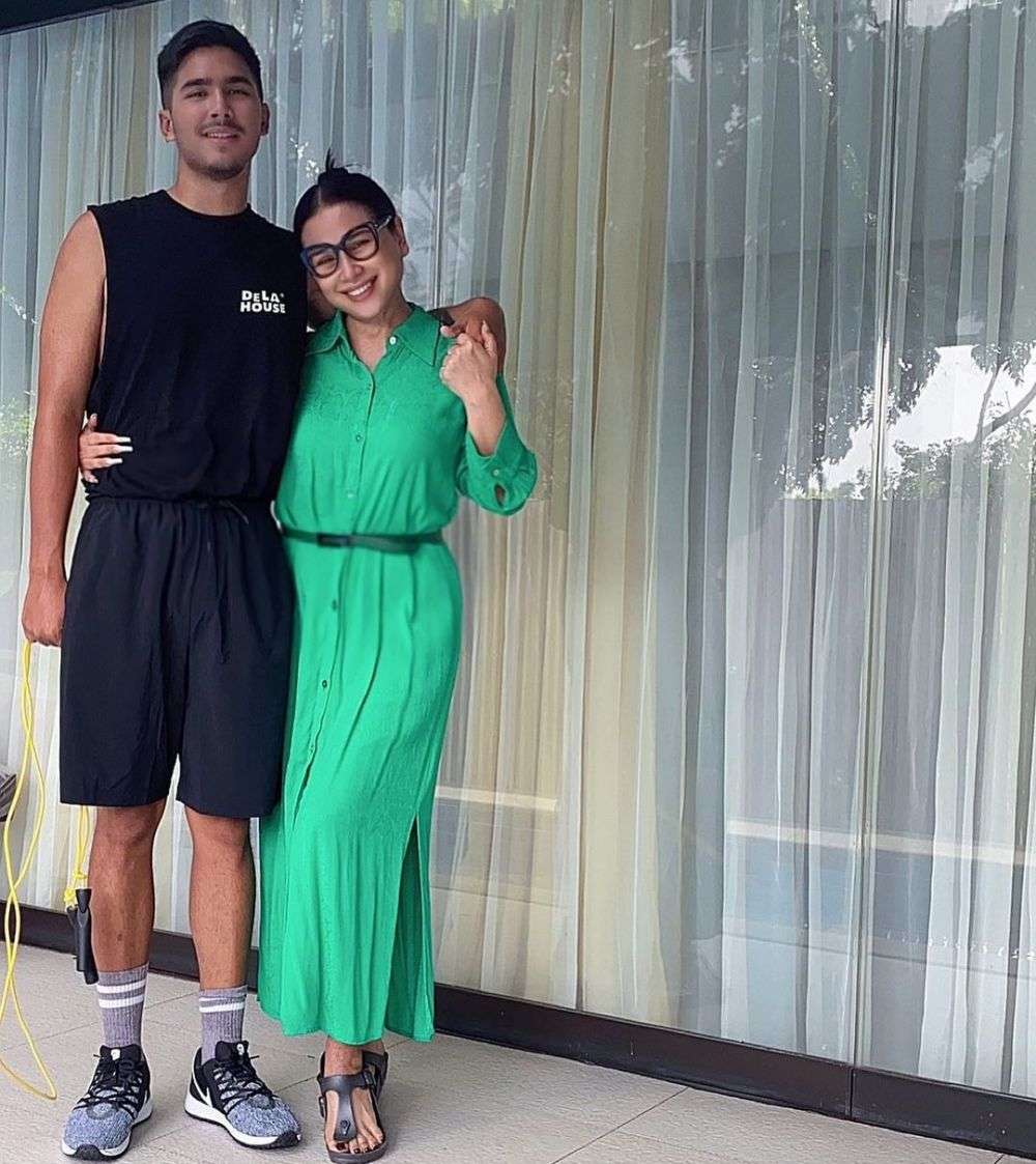 Potret 7 Diva Tanah Air Tampil Polos, Titi DJ Paling Disorot
