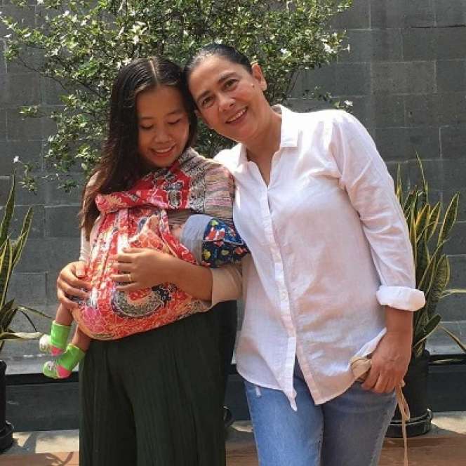 Potret 15 Seleb Tampak Awet Muda di Usia Lebih dari 50 Tahun