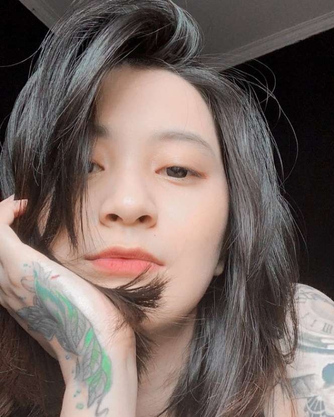 9 Foto Nadia Zerlinda, Selebgram Kembaran Nagita Slavina