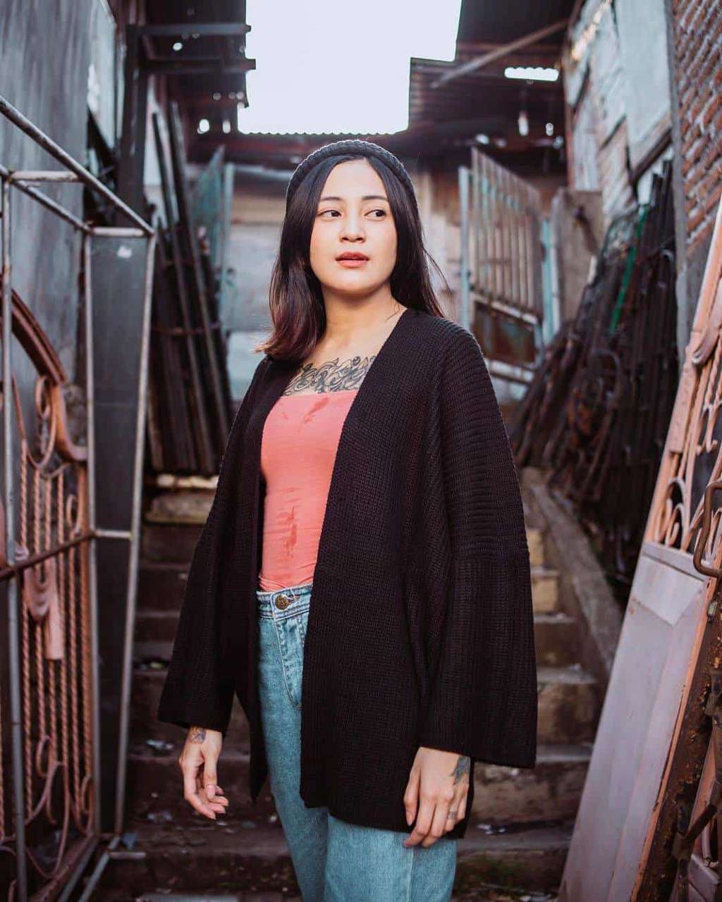 9 Foto Nadia Zerlinda, Selebgram Kembaran Nagita Slavina