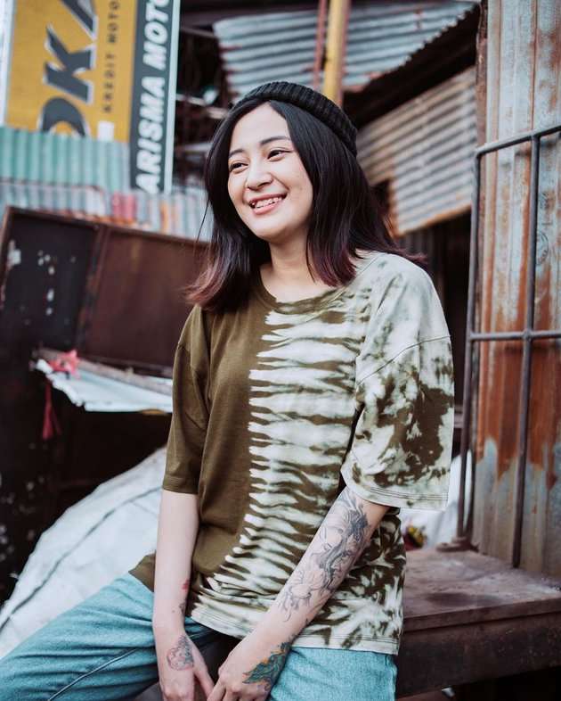 9 Foto Nadia Zerlinda, Selebgram Kembaran Nagita Slavina