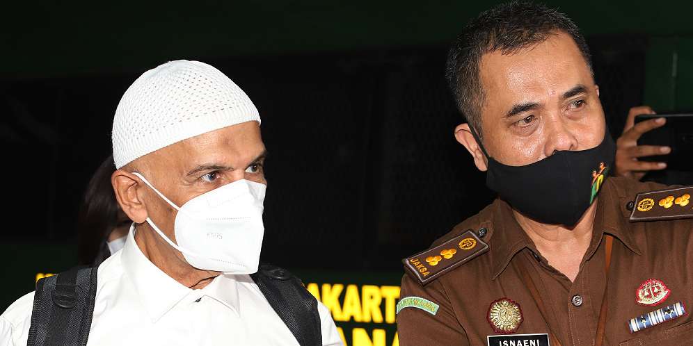 Potret Mark Sungkar Jadi Tahanan Kota
