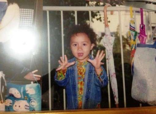 Punya Darah Jepang, 6 Potret Lawas Artis yang Gemes Banget!