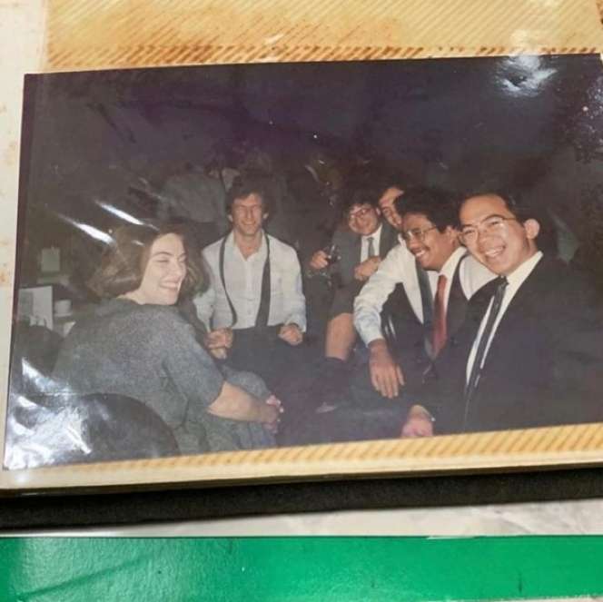 8 Foto Lawas Hotman Paris Saat Merantau di Sydney, Lugu Banget