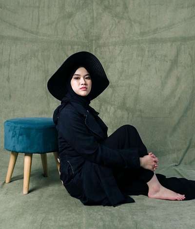 9 Potret Cantik Uty Bonita Eks Member JKT48 Tampil Berhijab