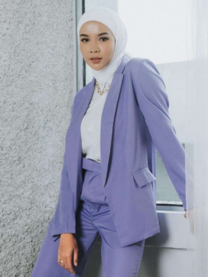 Potret Putri Indonesia Kini Mantap Berhijab