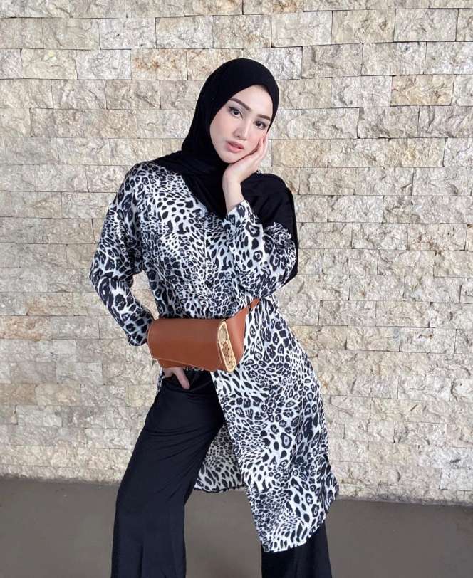 Potret Putri Indonesia Kini Mantap Berhijab