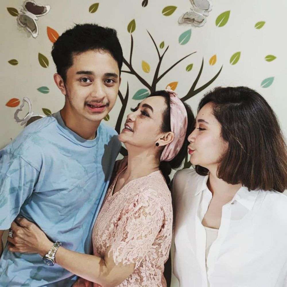 8 Foto Terbaru Nakula & Sadewa Beranjak Dewasa, Glow Up Abis!
