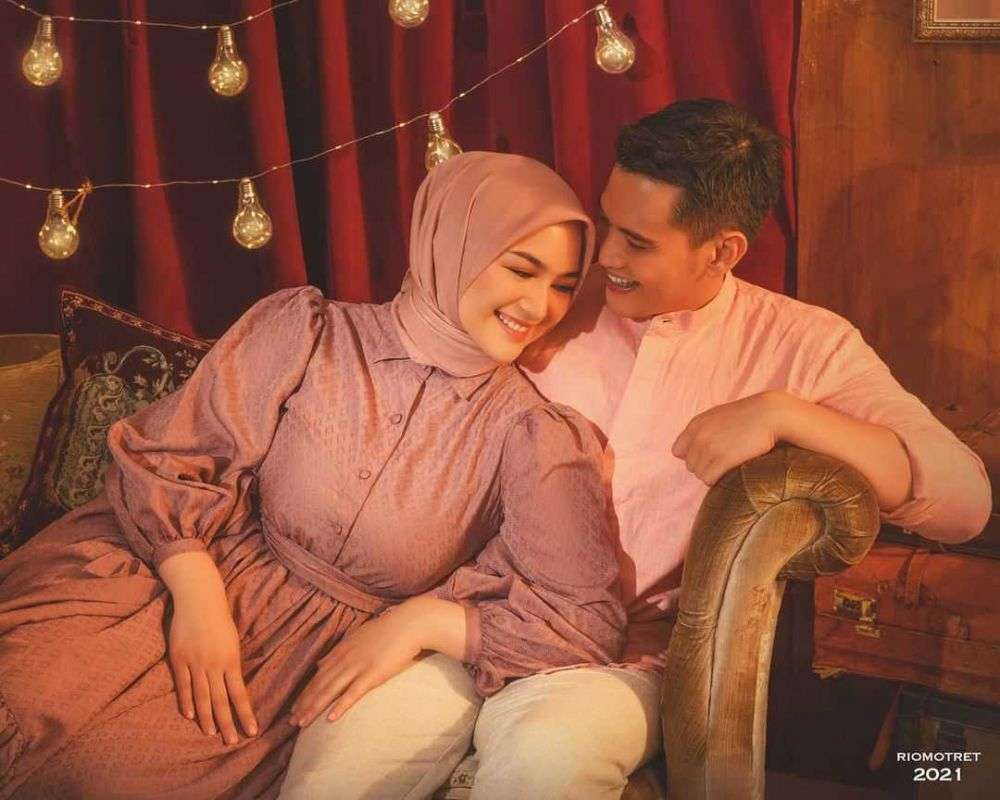 Pemotretan 7 Pasang Seleb Karya Rio Motret, Keren Abis!