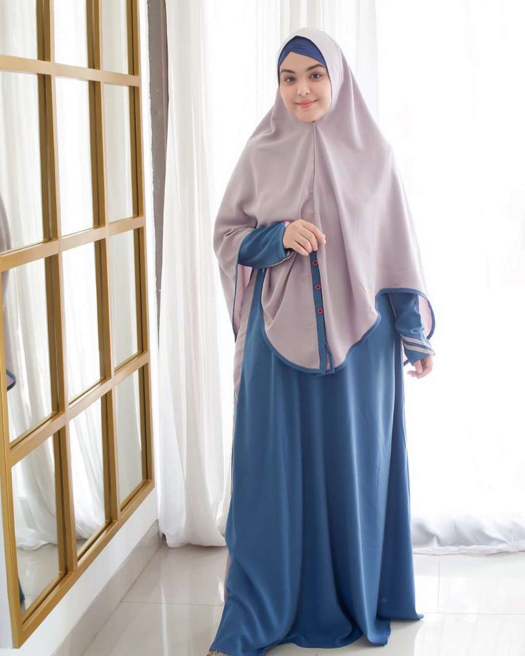 Ogah Pacaran, 5 Seleb Cantik Ini Jalani Proses Ta'aruf