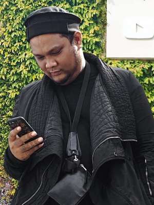Semakin Syar'i, 5 Potret Terkini Anak Band Mantap Berhijrah