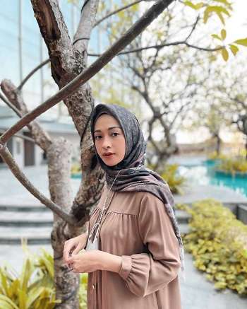 Pesona 9 Pesinetron era 2000-an, Kini Mantap Berhijab