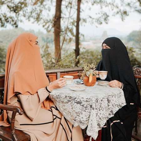 Potret Kedekatan Sherel Thalib dengan Adik Ipar, Wafiq Malik