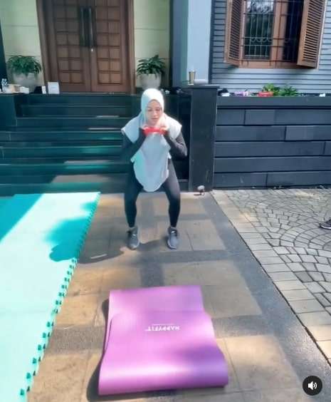 7 Momen Aurel Hermasyah Langsung Giat Olahraga Usai Keguguran