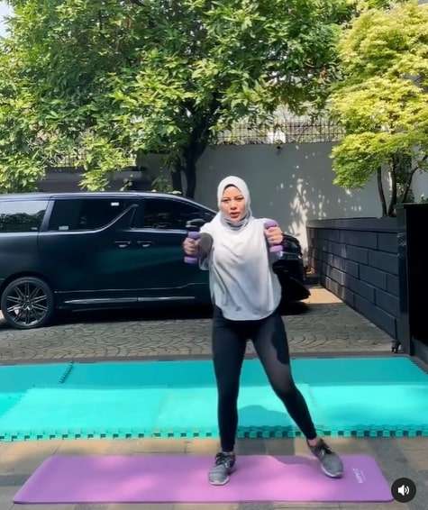 7 Momen Aurel Hermasyah Langsung Giat Olahraga Usai Keguguran